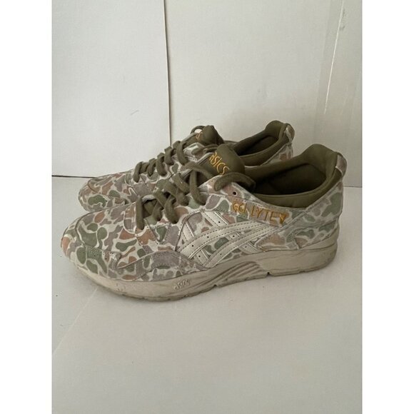 ASICS WOMENS GEL LYTE GREEN CAMO ATHLETIC SHOES HL7V8 SIZE 10 LOW TOP SNEAKERS - Picture 1 of 6